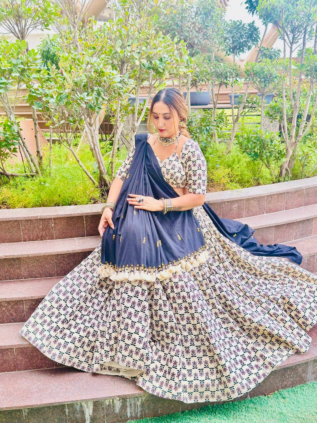 Rasā (रसा) - Ivory Ghagra Choli Navratri